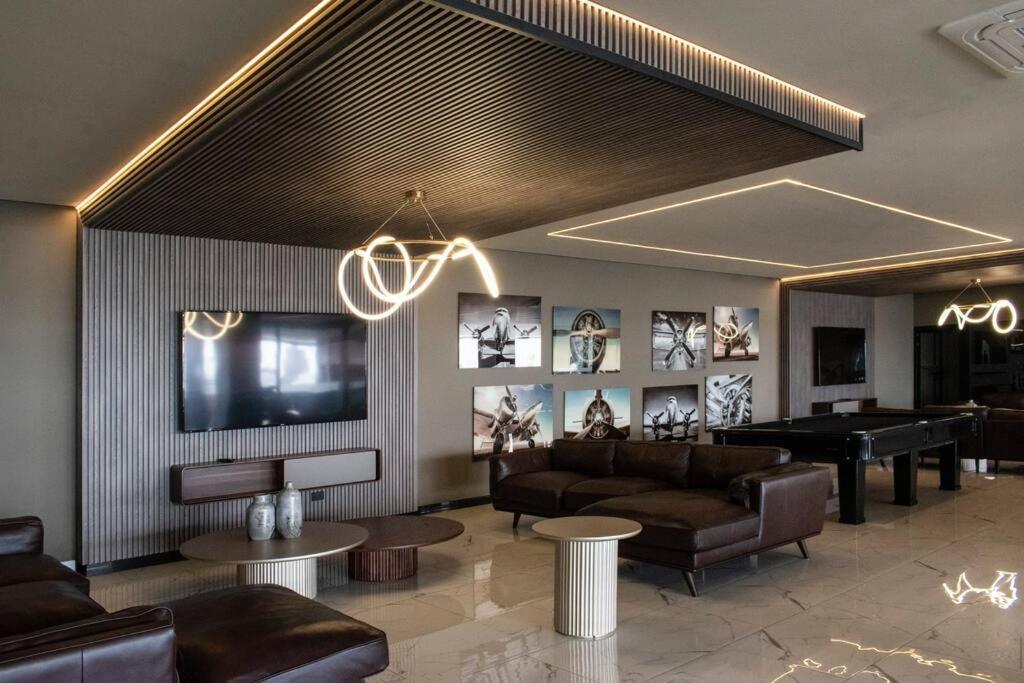 ¡Nuevo y elegante apartamento!