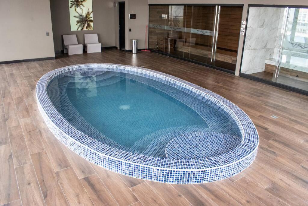 ¡Nuevo y elegante apartamento!