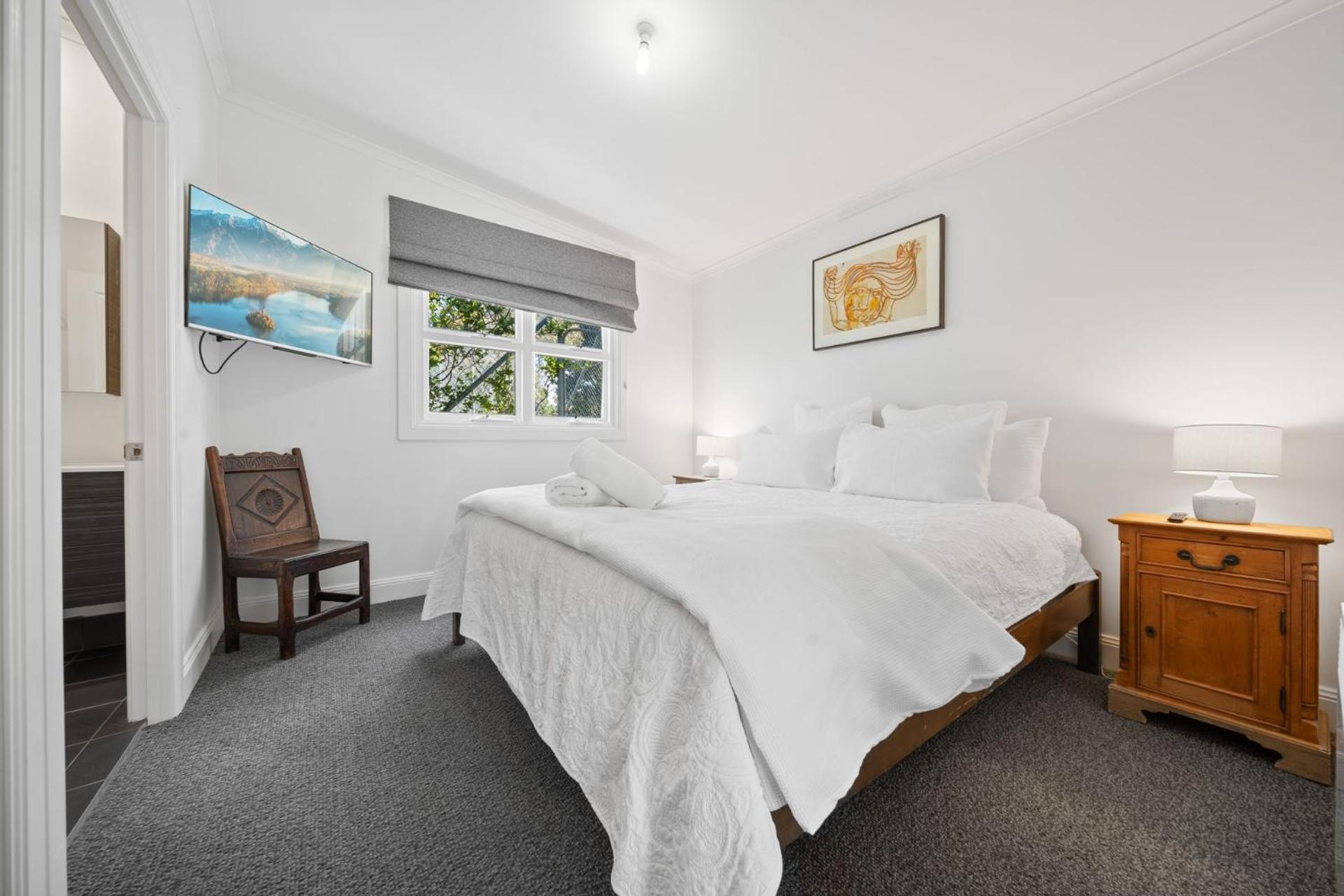 Tukidale Cottage - 3BR Cottage l WiFi l Air-Con l Relaxing Location