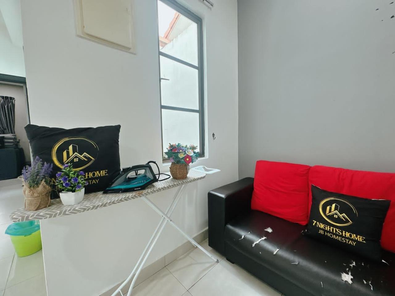 A03 Spacious Homestay In Dato Onn