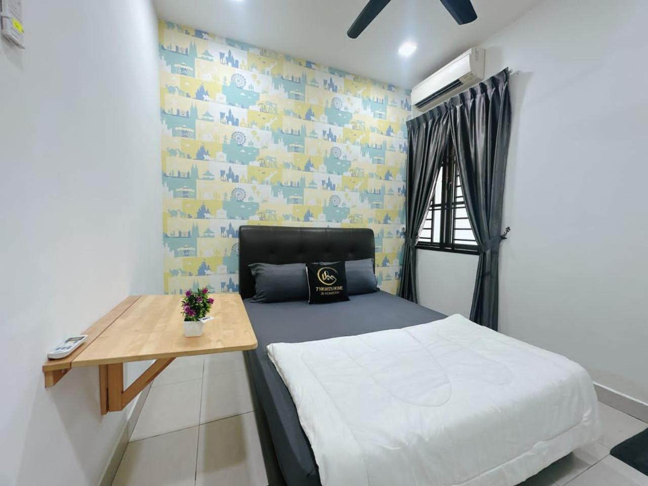 A03 Spacious Homestay In Dato Onn