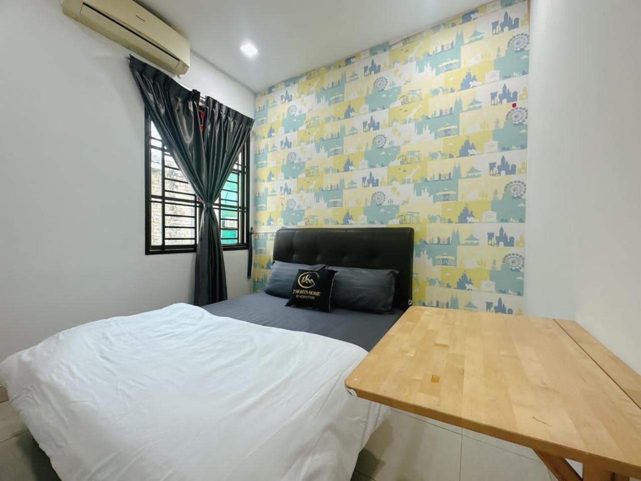 A03 Spacious Homestay In Dato Onn