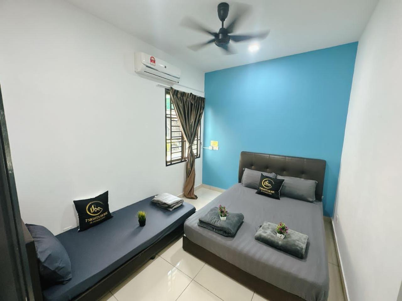 A03 Spacious Homestay In Dato Onn
