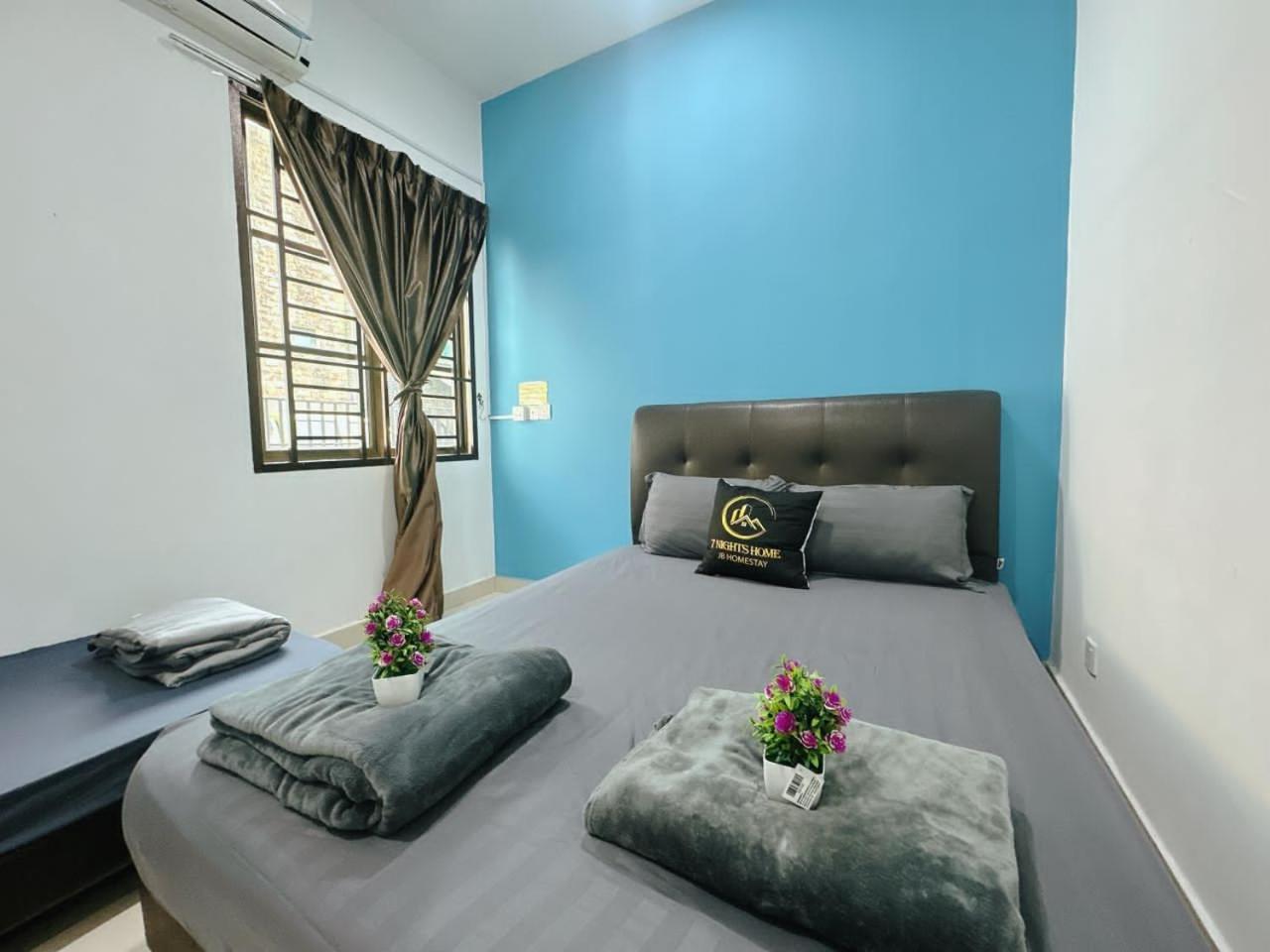 A03 Spacious Homestay In Dato Onn