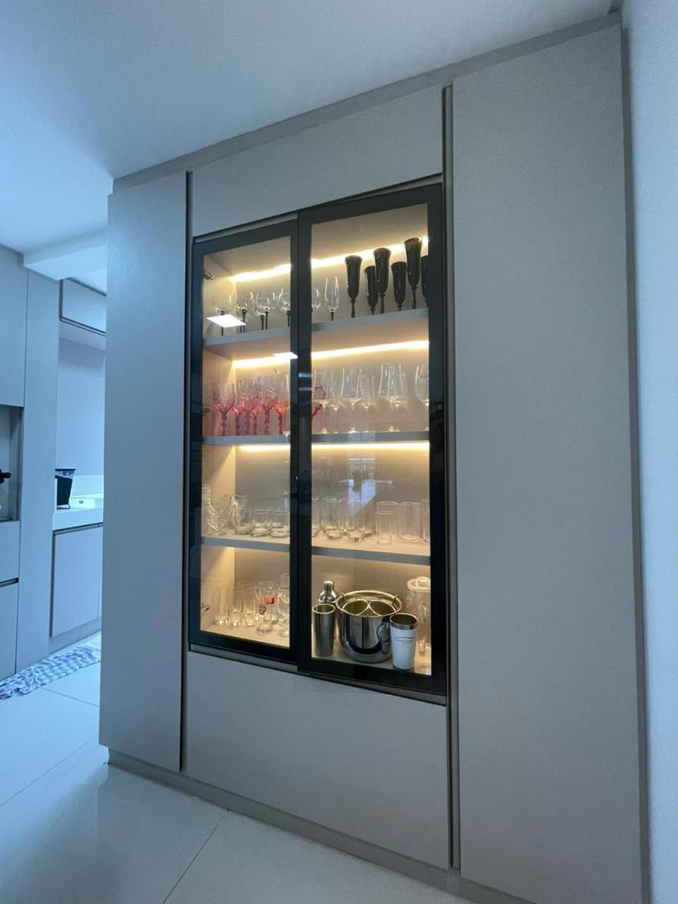 4 suítes, piscina exclusiva, barra sul, B.Camboriú