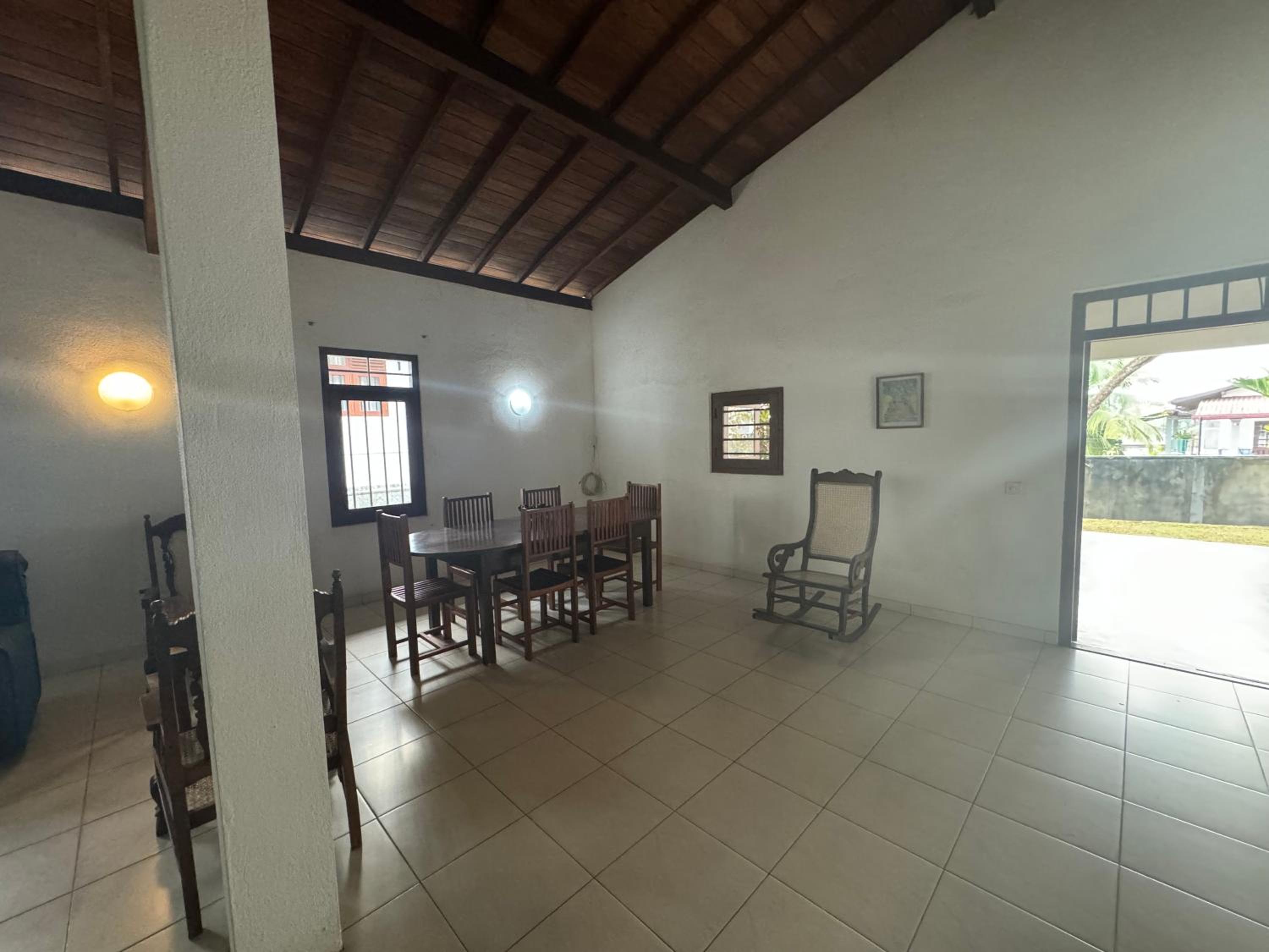 Manjus Holiday Home
