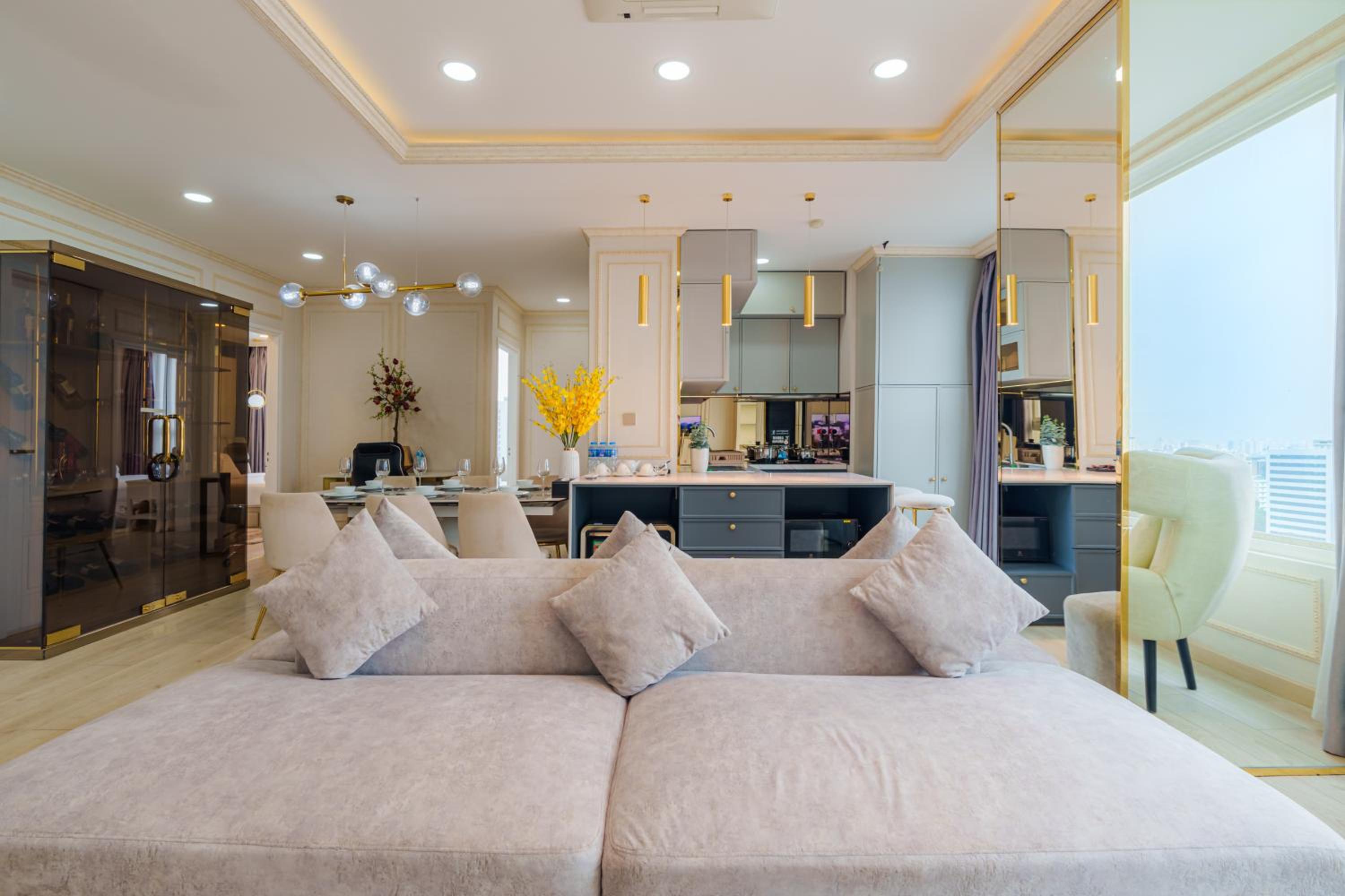 Léman Luxury Apartment District 3 HCMC