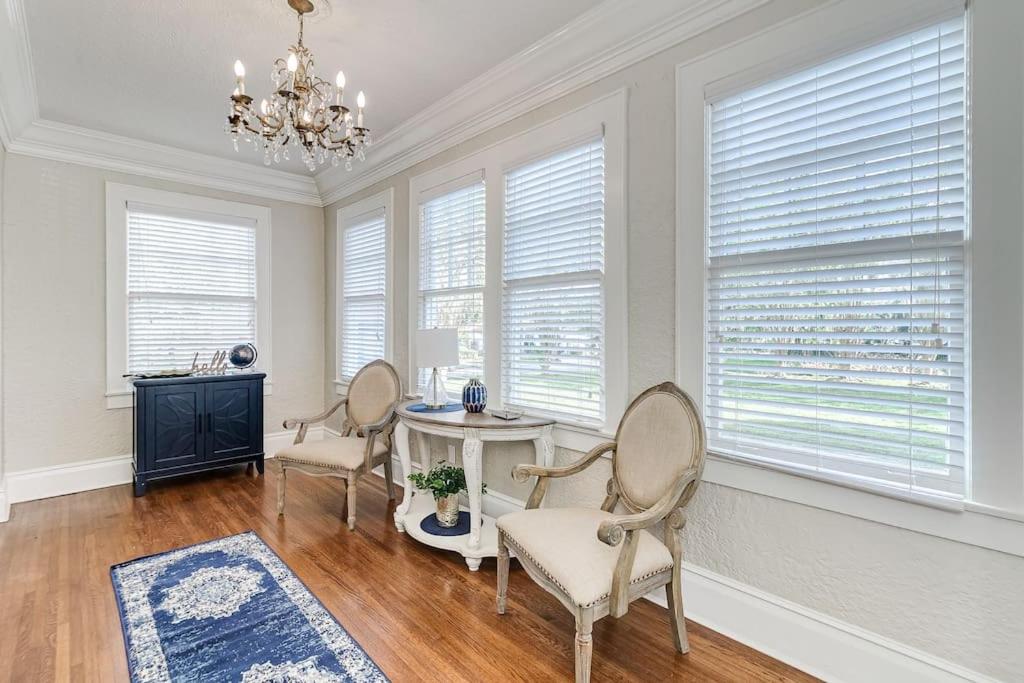 The Diamond Colonial - Luxury Home Near Lake Hollingsworth - Events OK view 5