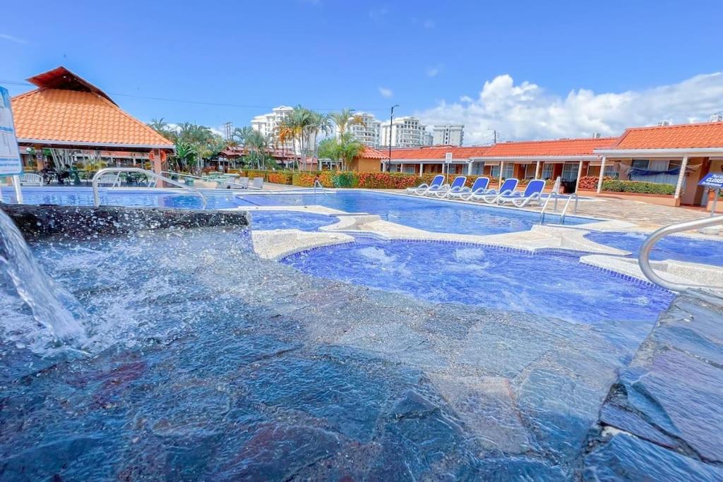 Villa Paraíso banano 9, near to the beach & Pool