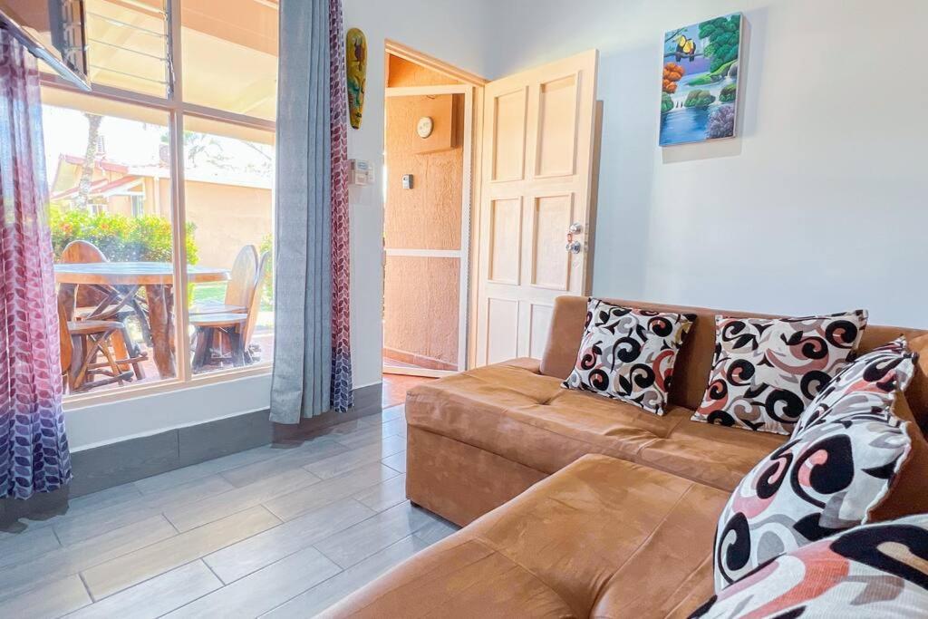 Villa Paraíso banano 9, near to the beach & Pool