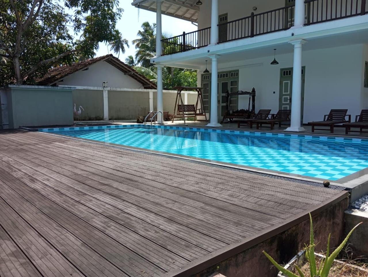 Nade Villas Ahungalla
