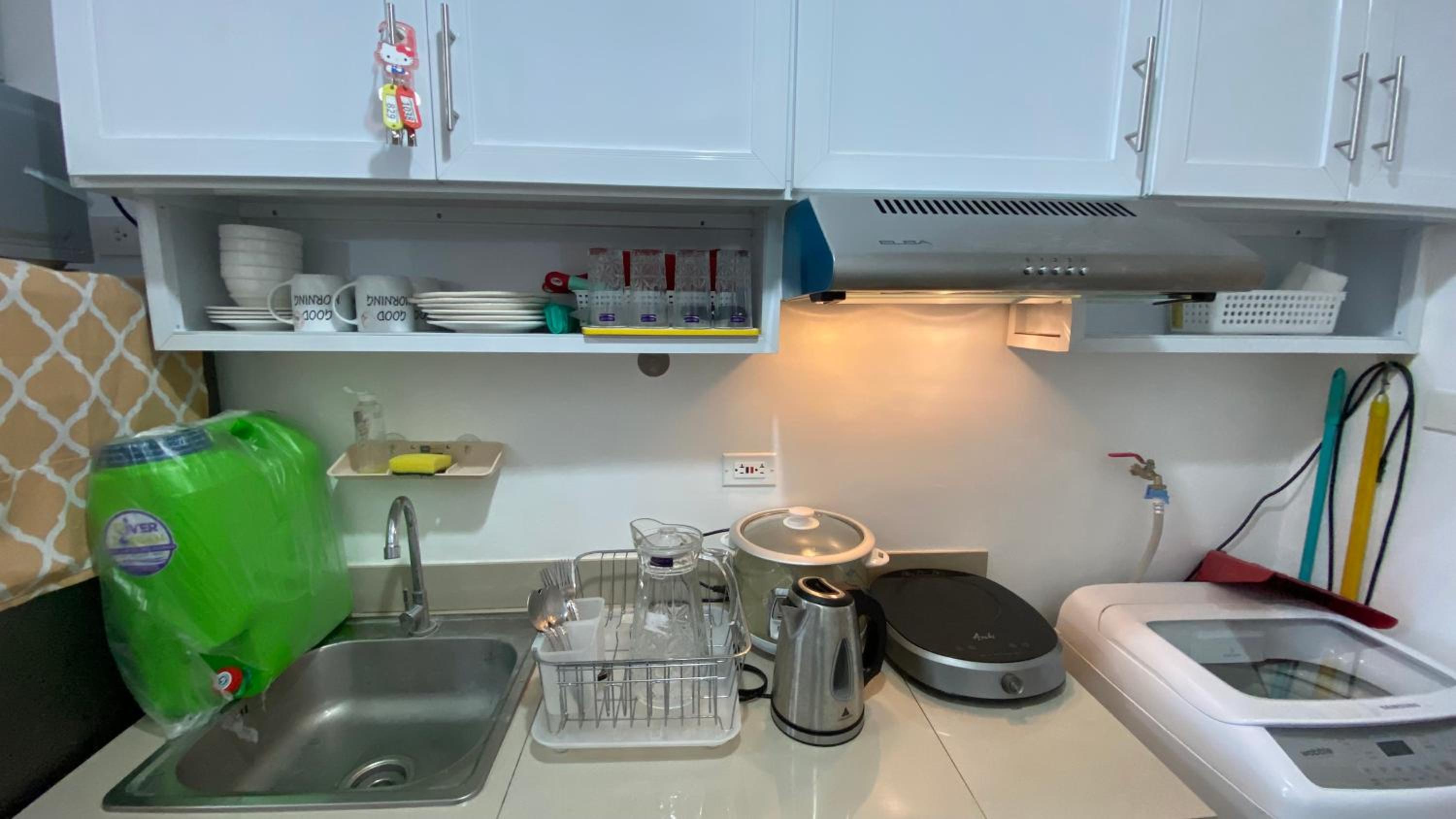 Fully-furnished studio-type SMDC view 5