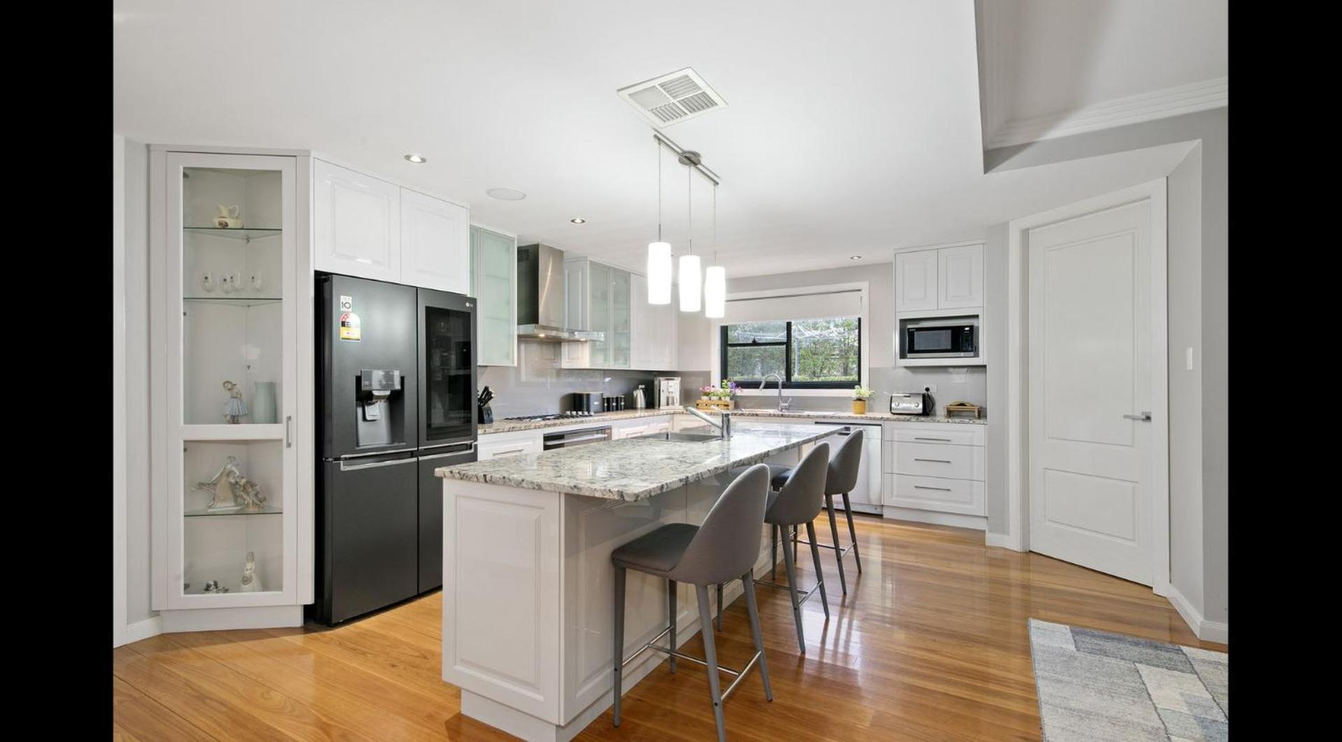 Luxury Hunter Valley Manor Estate Located in Central Hunter Valley