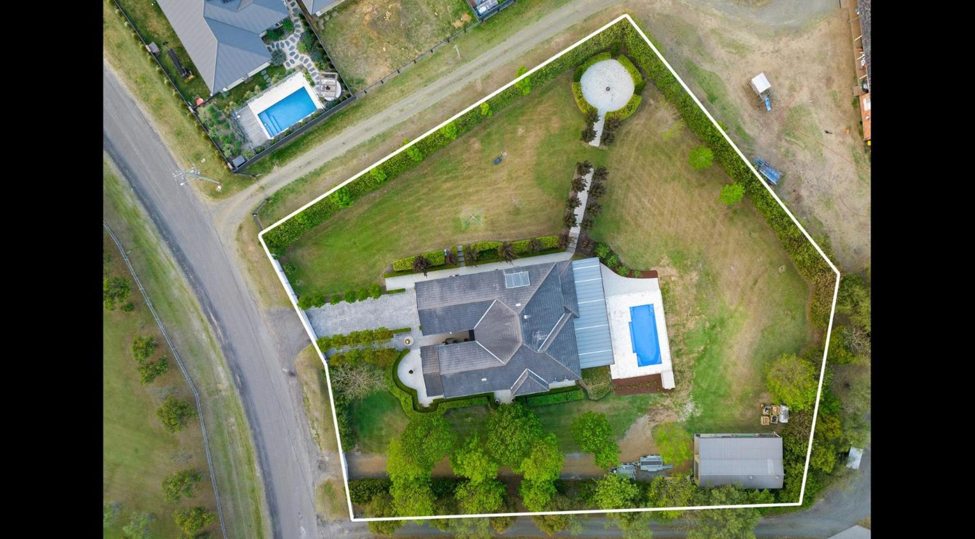Luxury Hunter Valley Manor Estate Located in Central Hunter Valley