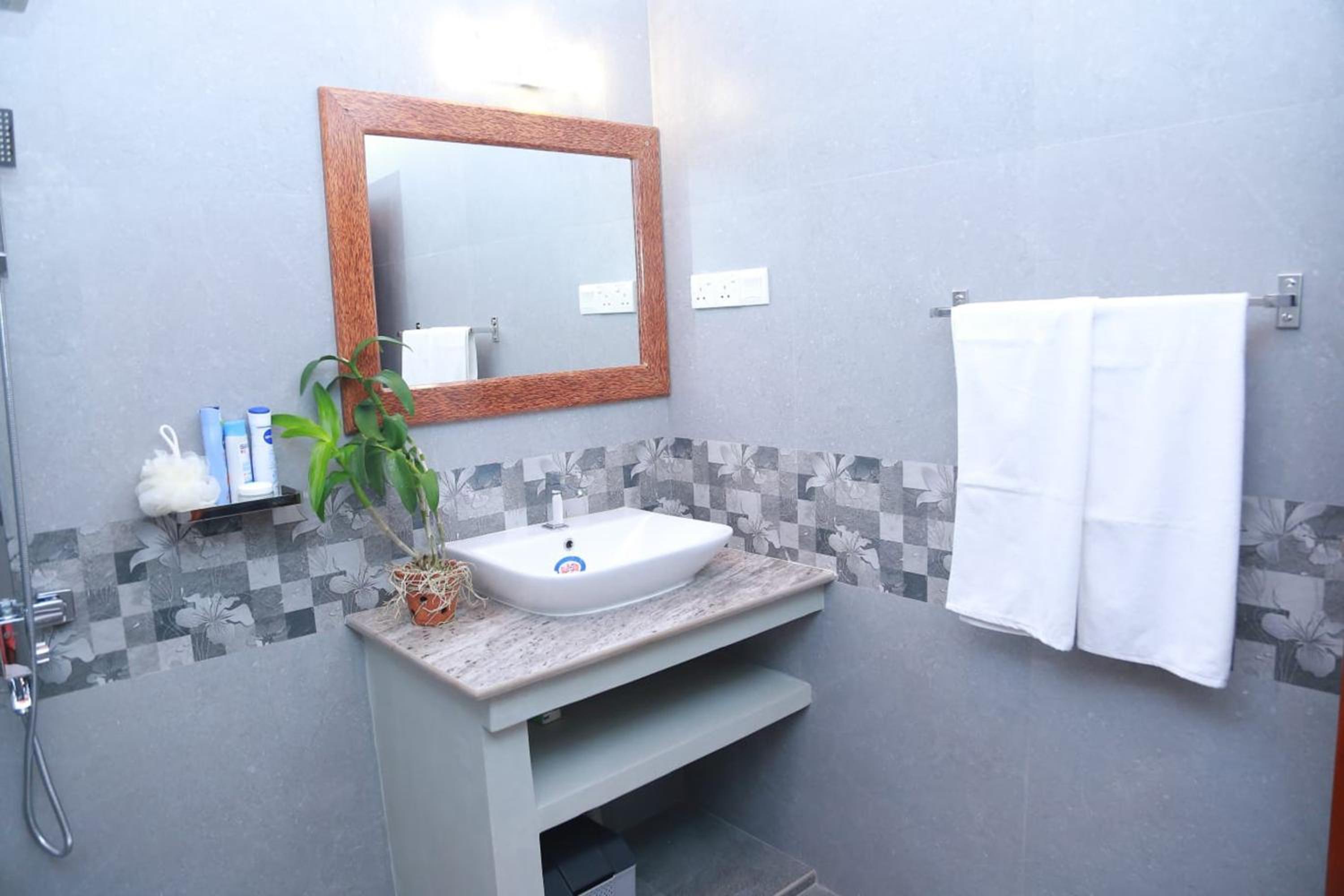 Rupa Villa