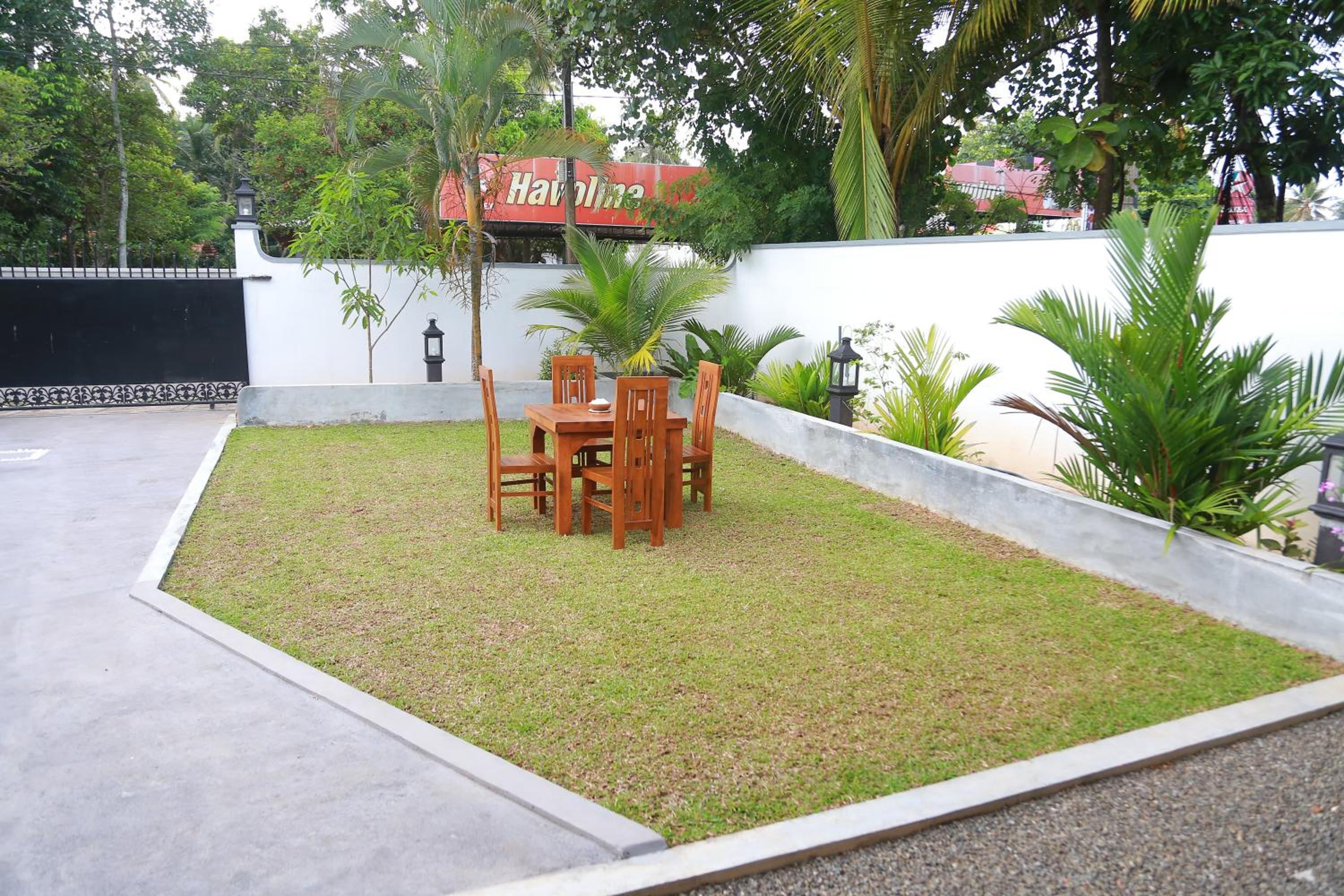 Rupa Villa