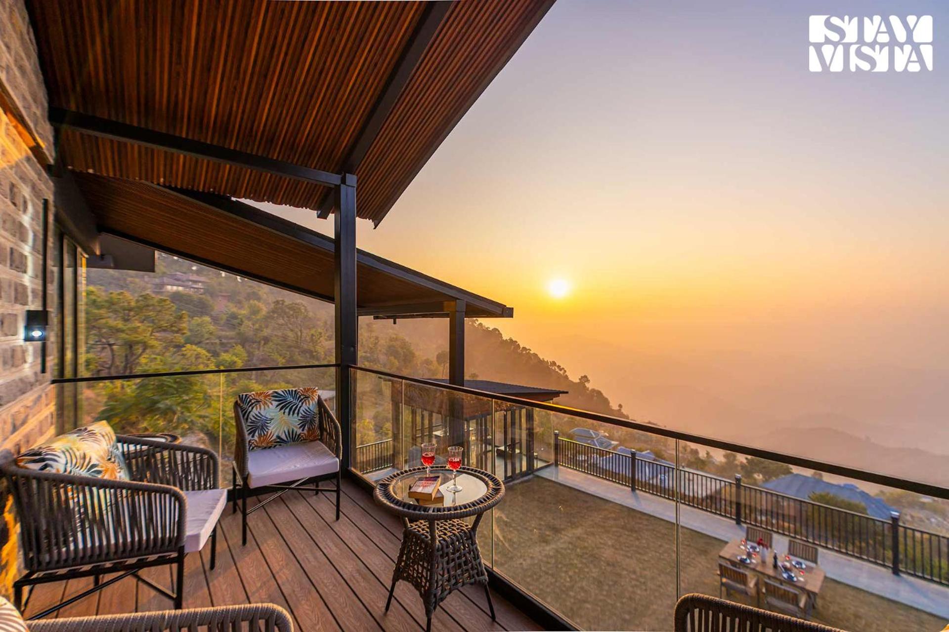 StayVista at Savara with Heated Infinity Pool and Jacuzzi