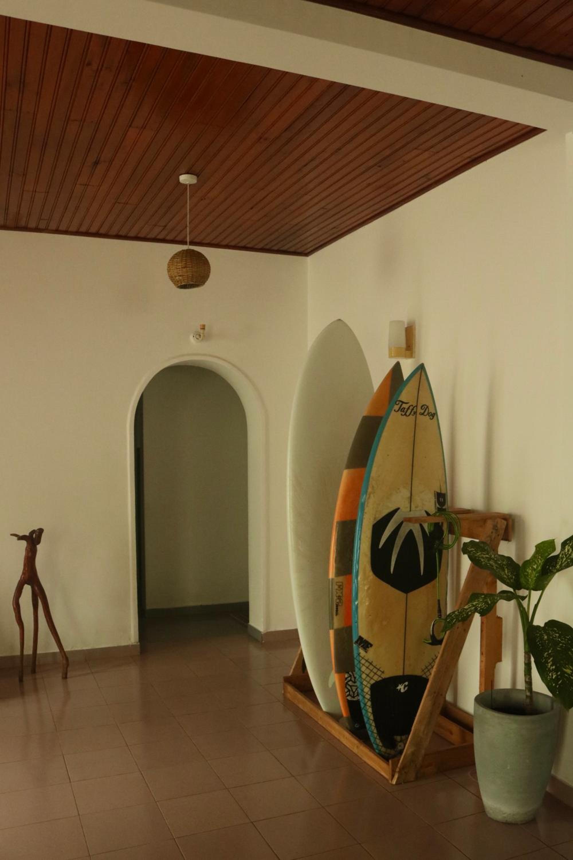 The Drop In Surfhouse Madiha