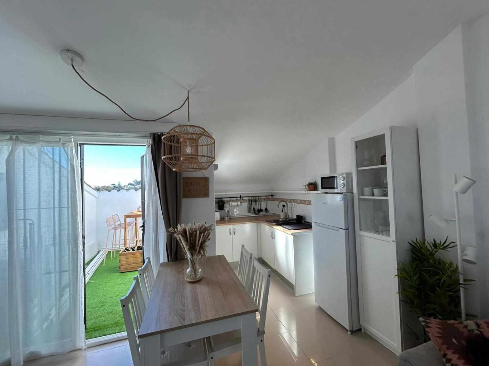 Acogedor apartamento con piscina en Benalmádena.