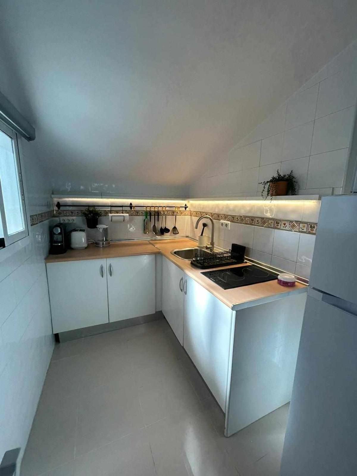 Acogedor apartamento con piscina en Benalmádena.