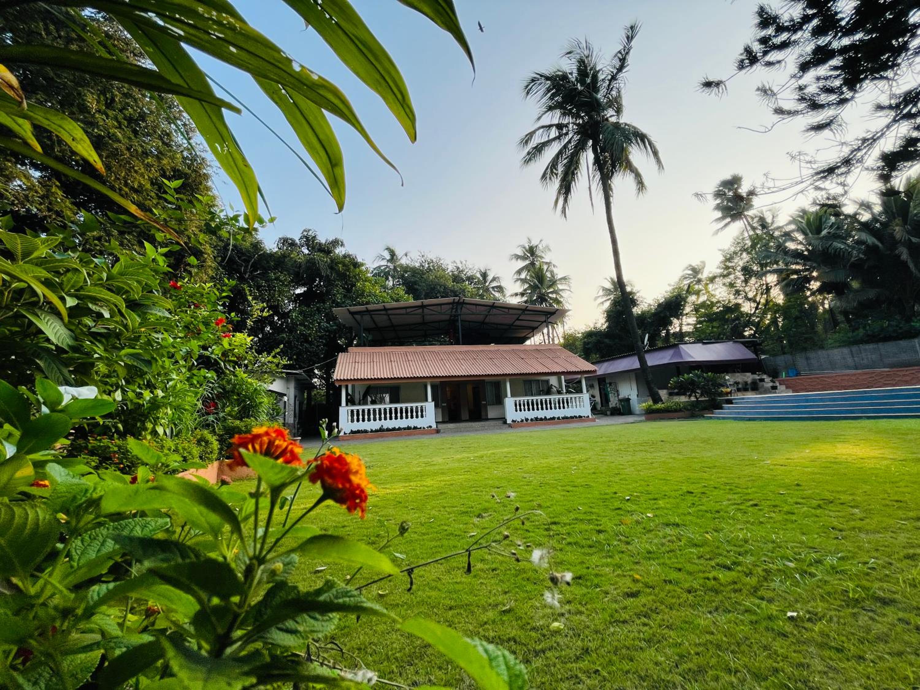 Villa by the Sea view 4