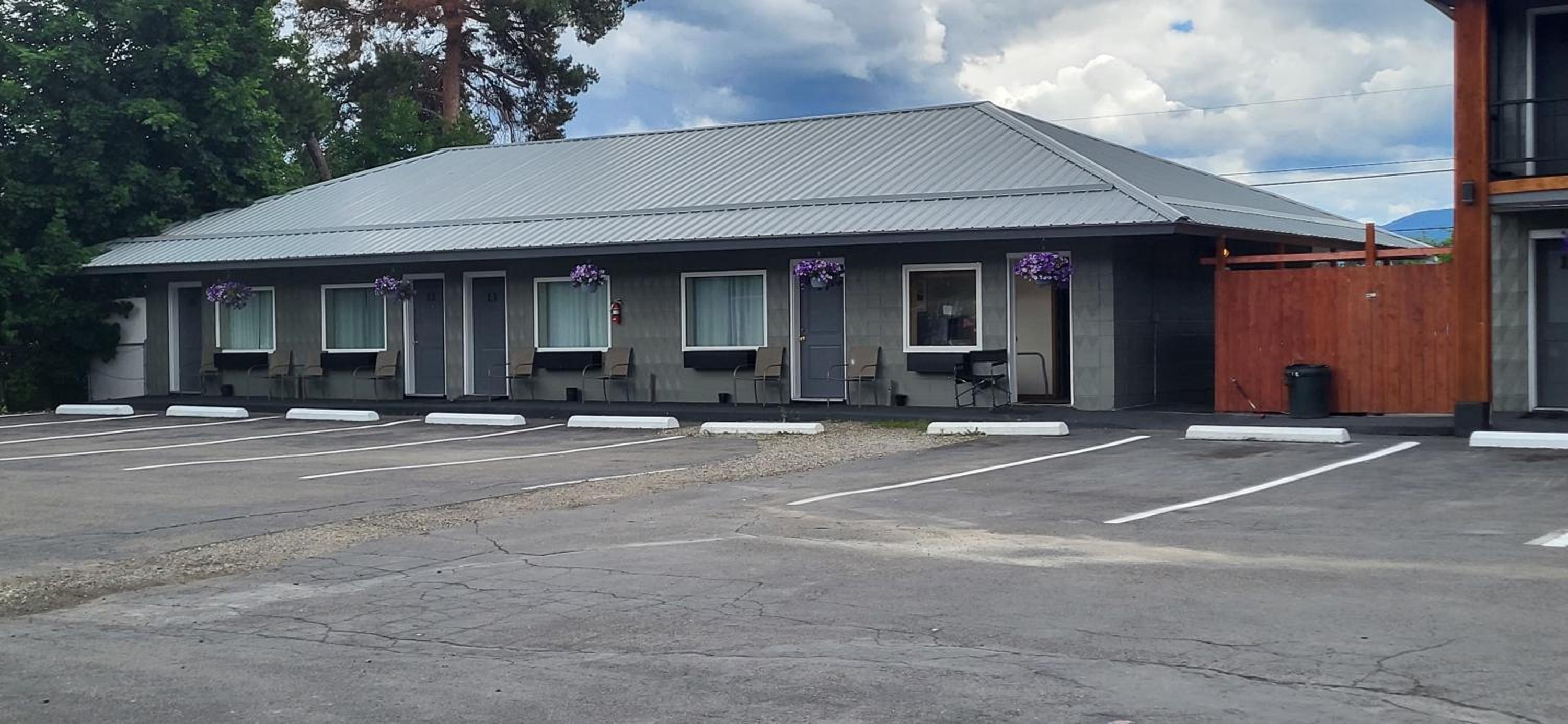 Sandman Motel