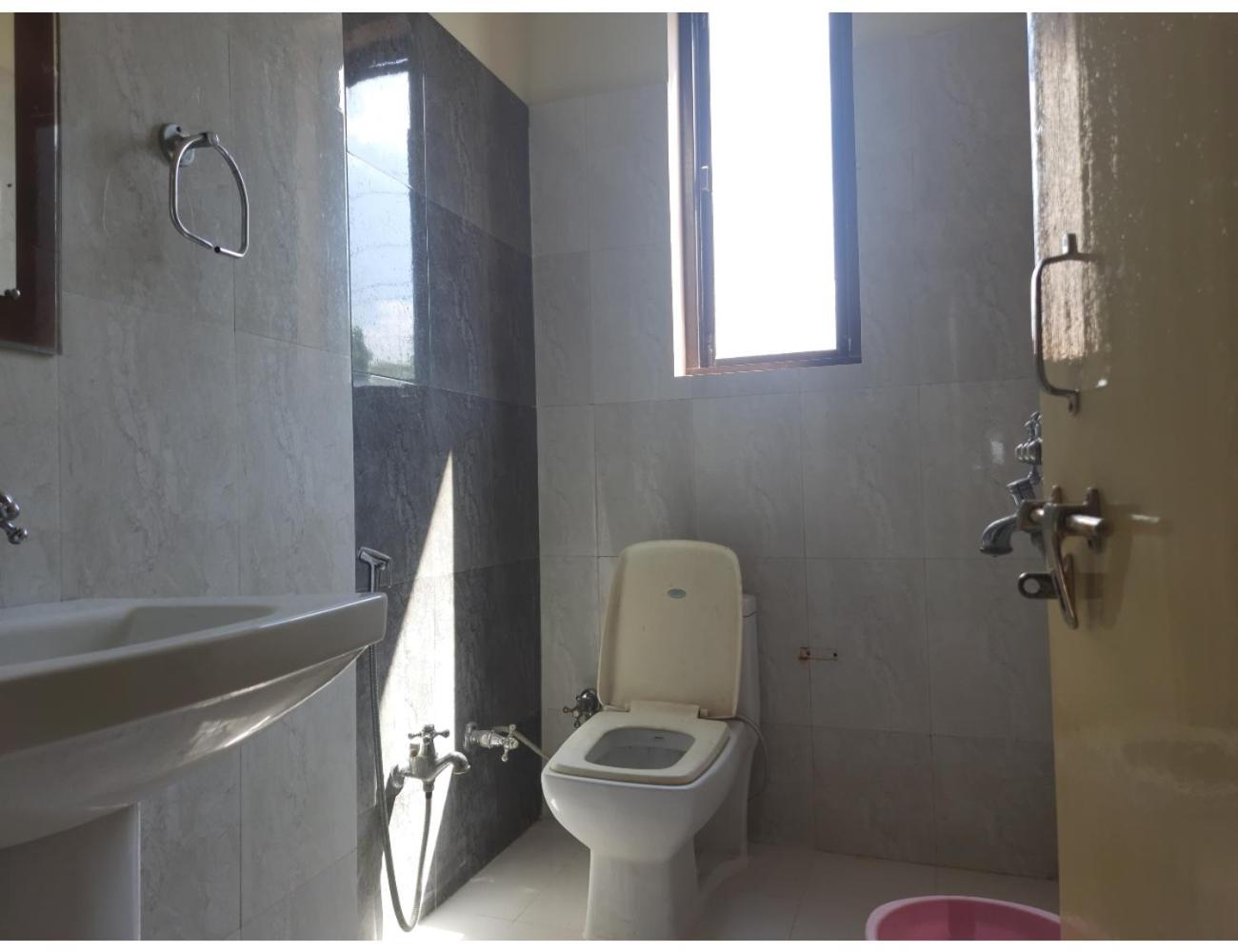 Hotel Ranthambhore Palace, Sawai Madhopur, RJ