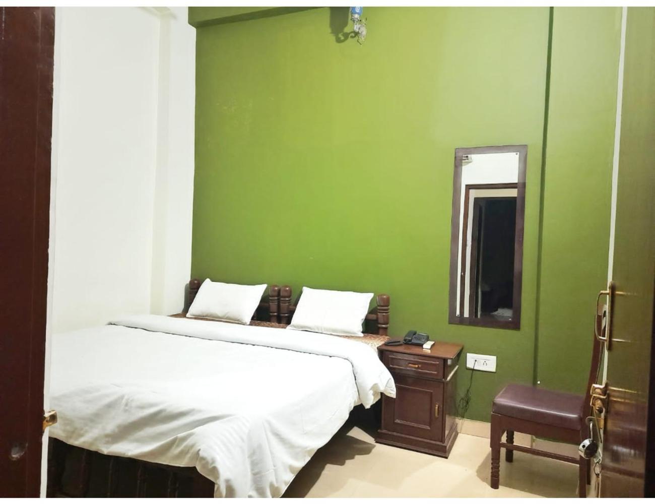 Hotel Ranthambhore Palace, Sawai Madhopur, RJ