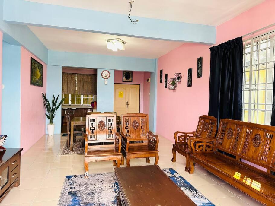 Zurie Muslim Homestay
