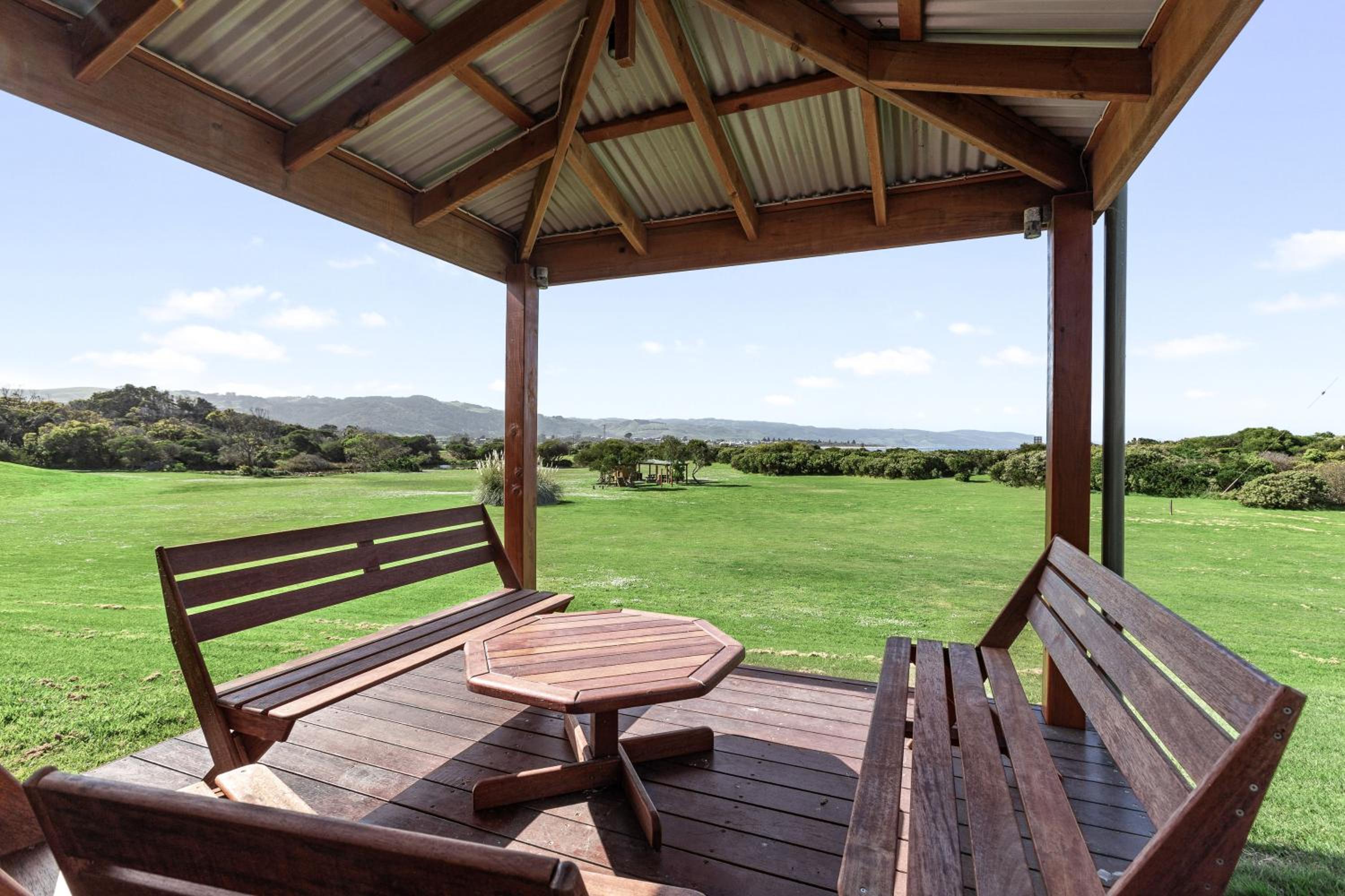Apollo Bay Cottages- Sugarloaf