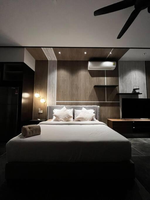 Service Apartment in KL City Centre (KLCC)