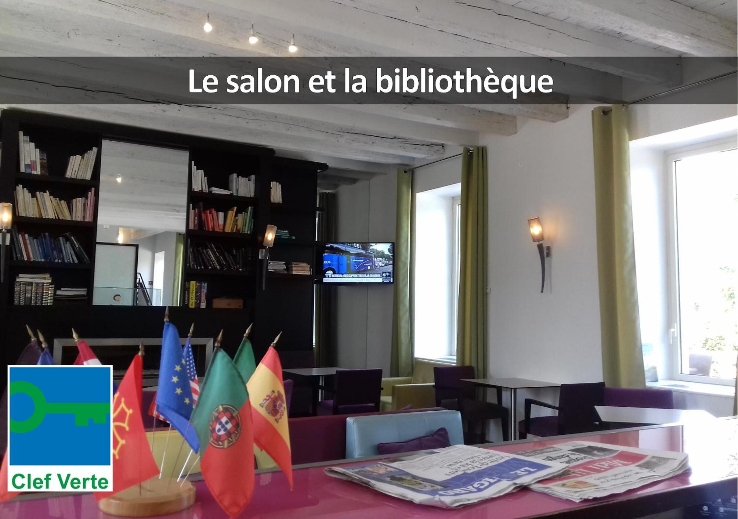 Rodez Vacations - HOTEL LA FERME DE BOURRAN - ecoresponsable parking gratuit - Property Image 2
