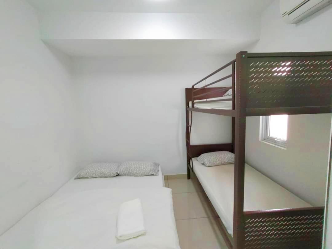Maritime Suite @ George town by Cohans view 3