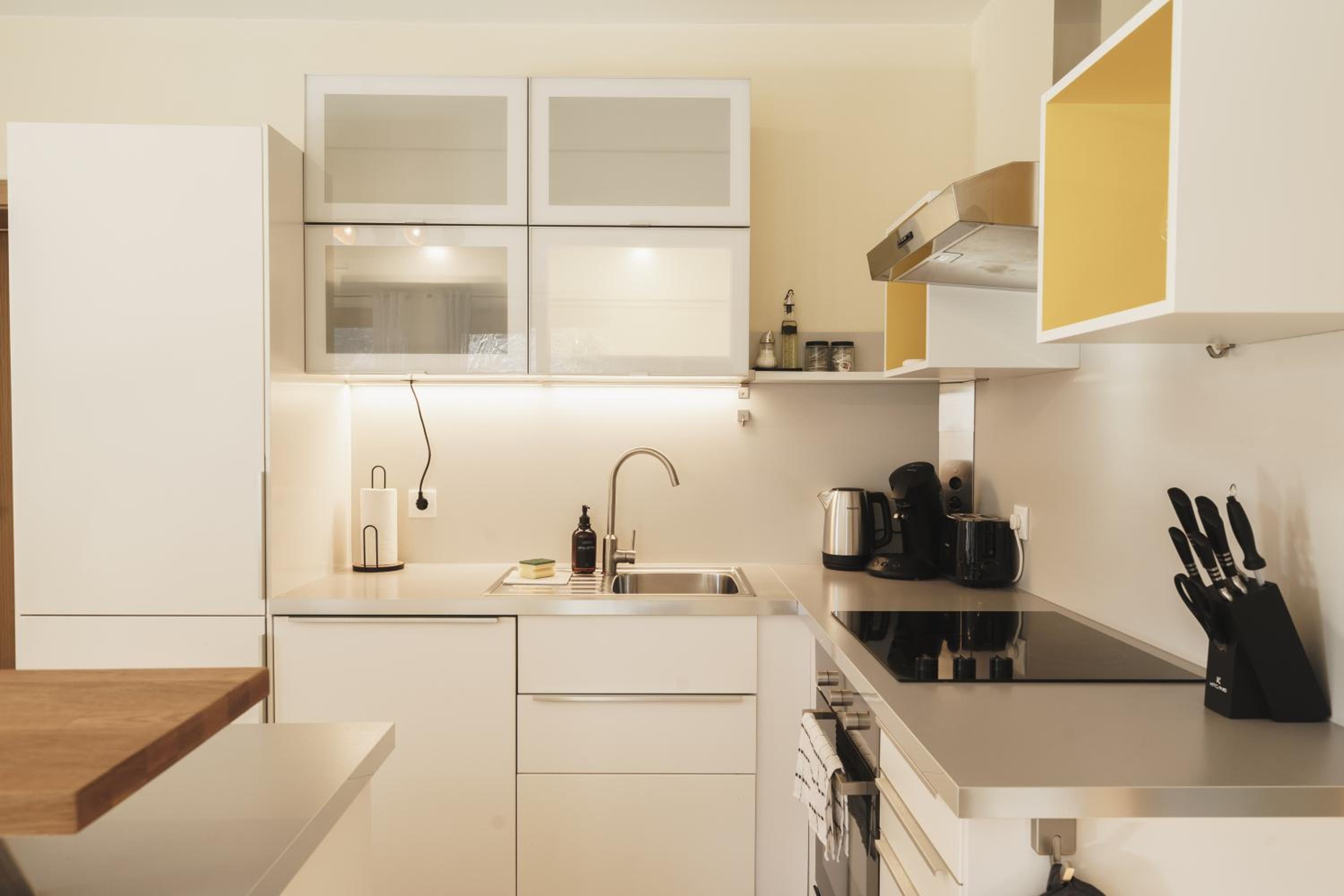ALPSTAY Platzhirsch - Modern 2-Bedroom Family Apartment with Garden