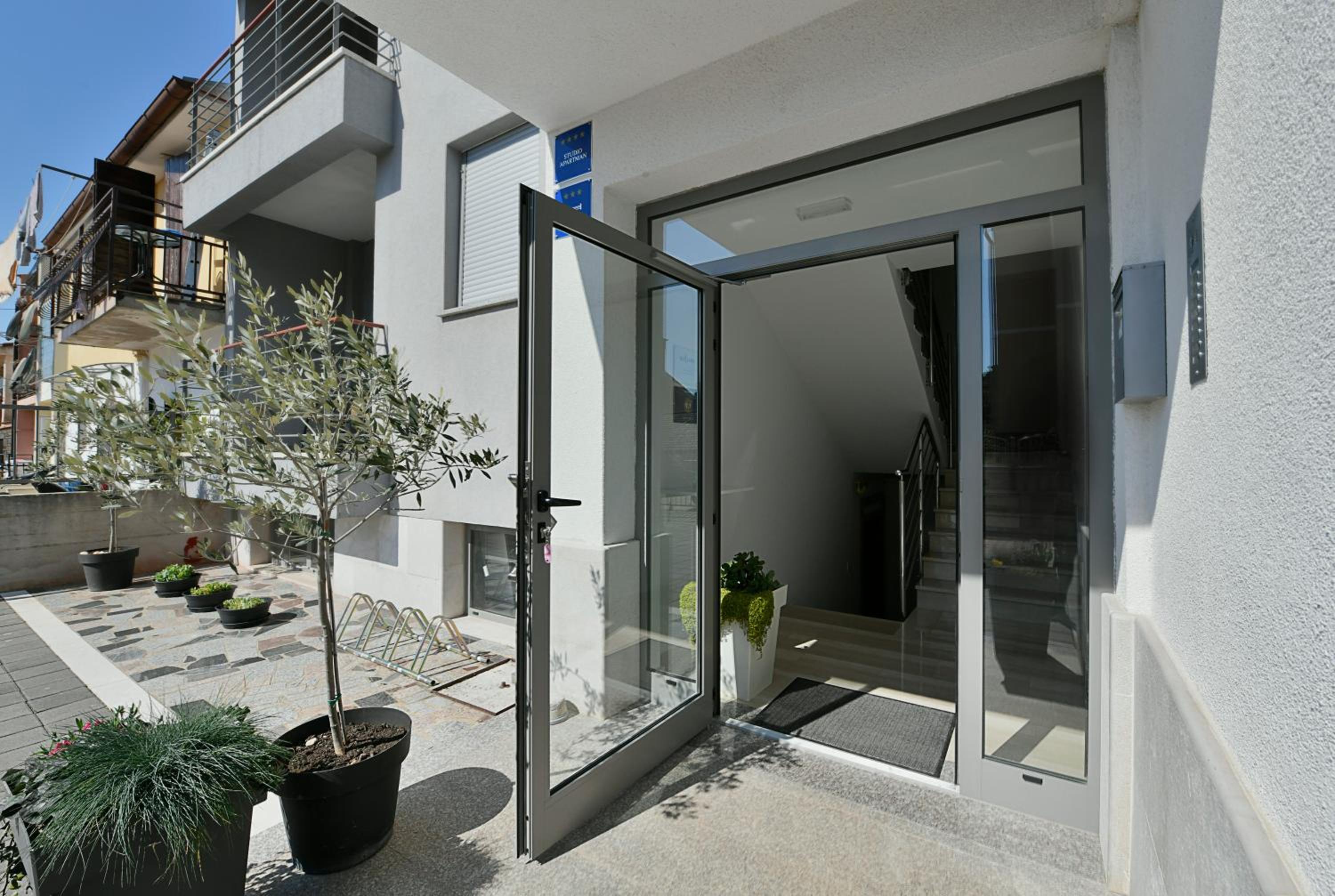 Apart Residence Rudan