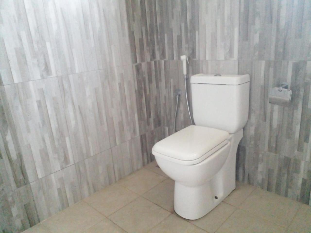 Whitecaps Cottage