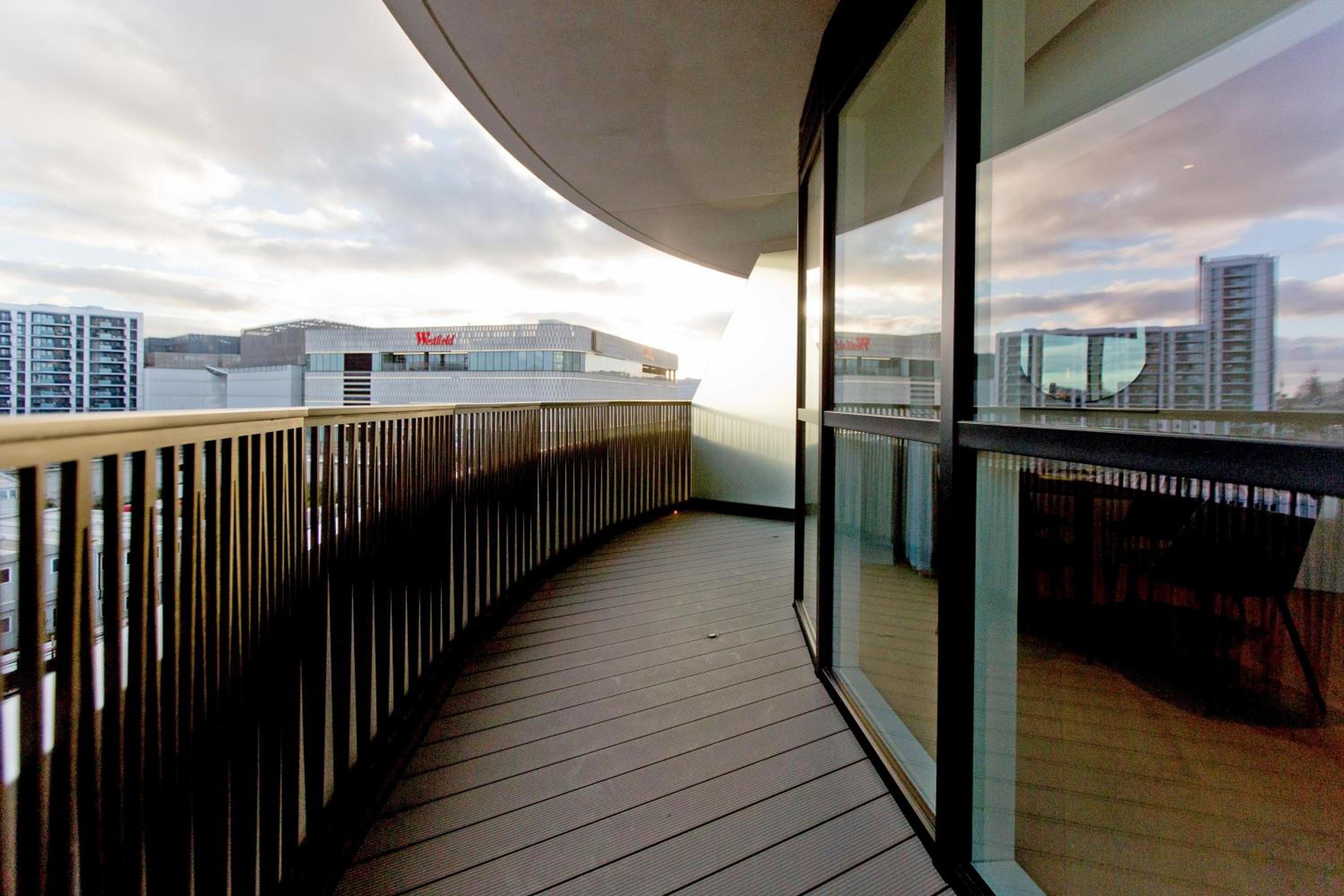 Fabulous Westfield 2 bed