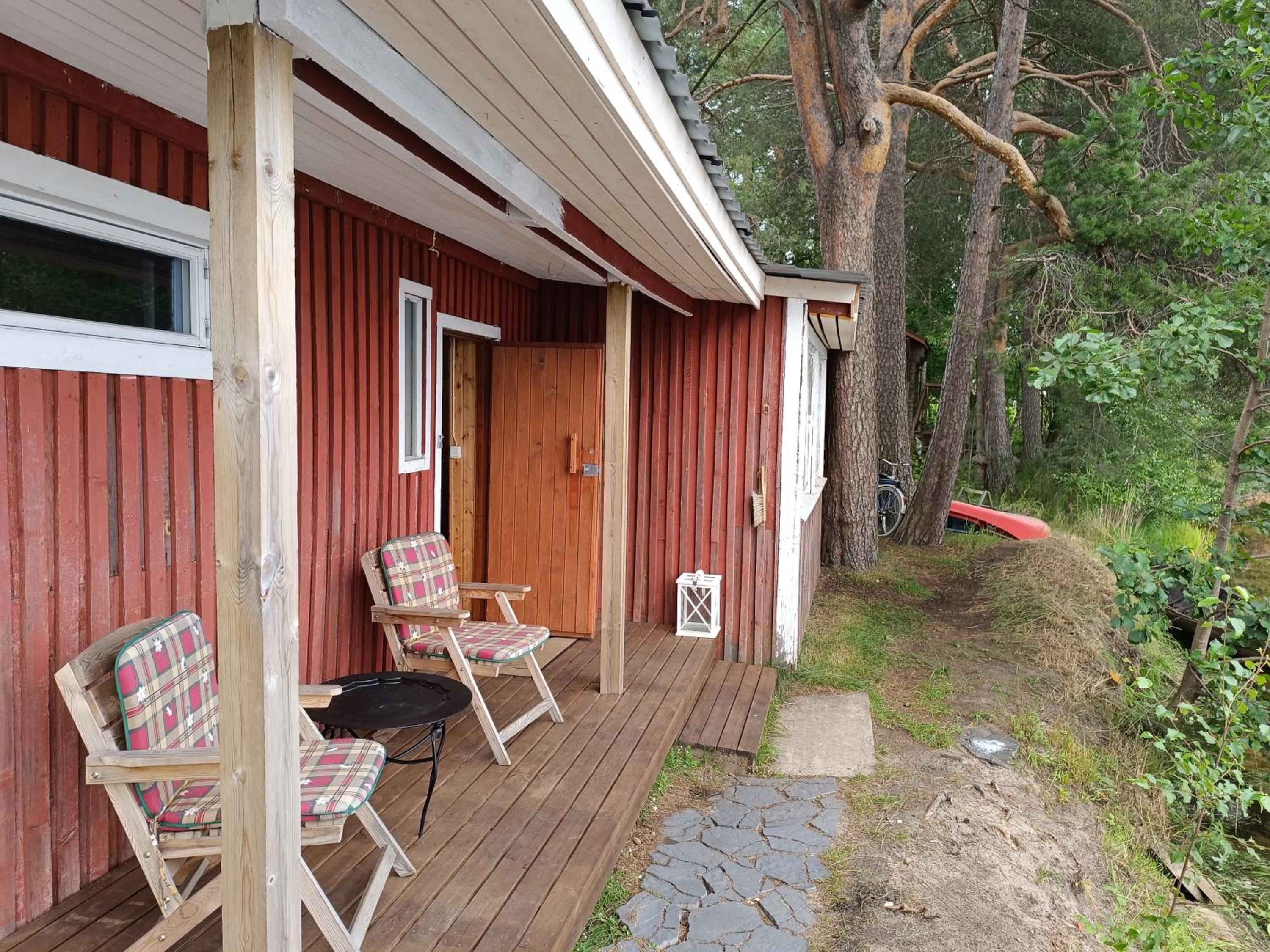Oulu Vacations - Old Finnish lakeside cottage with sauna - Property Image 2