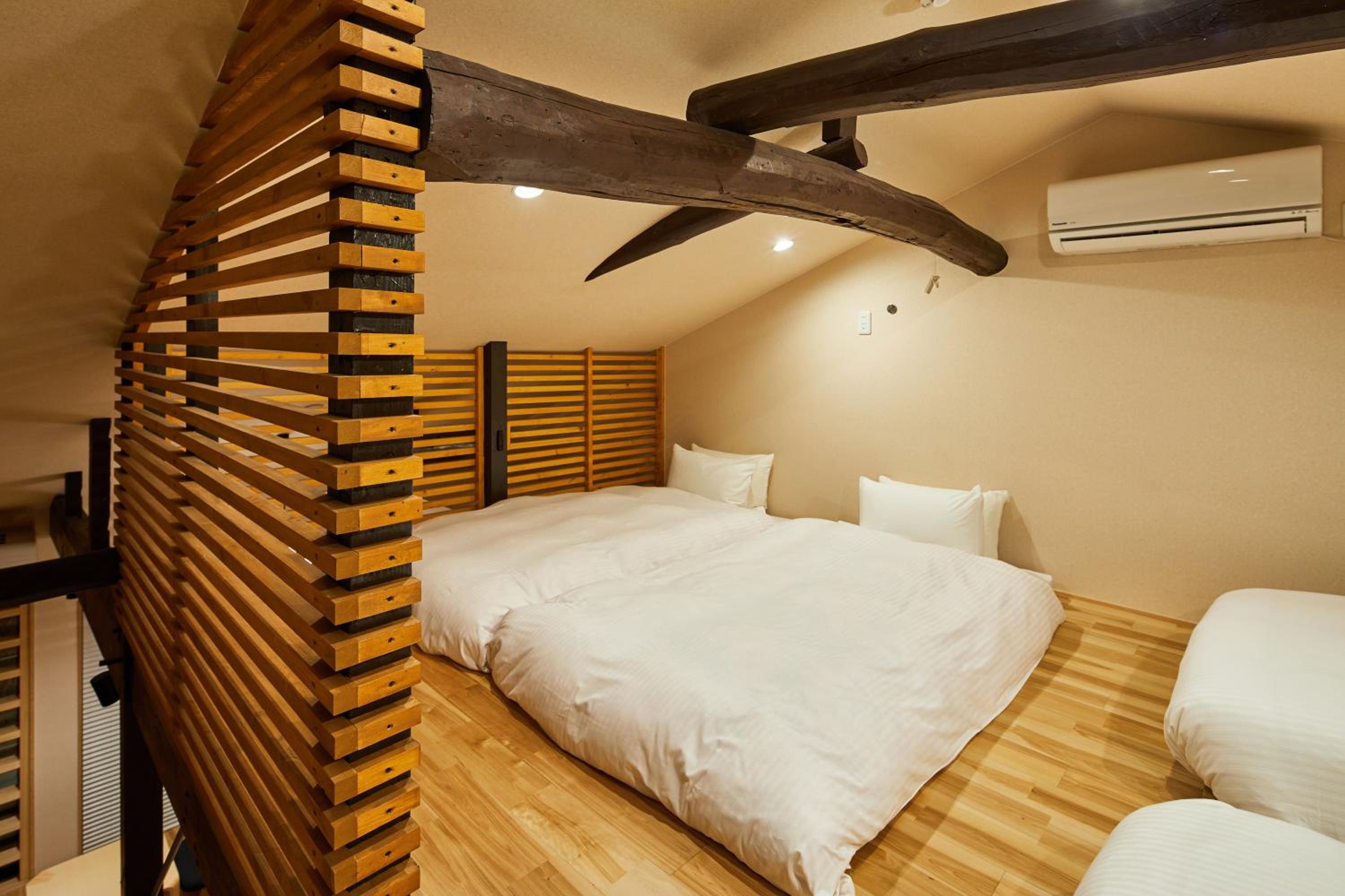 Mibu Hanabusa House