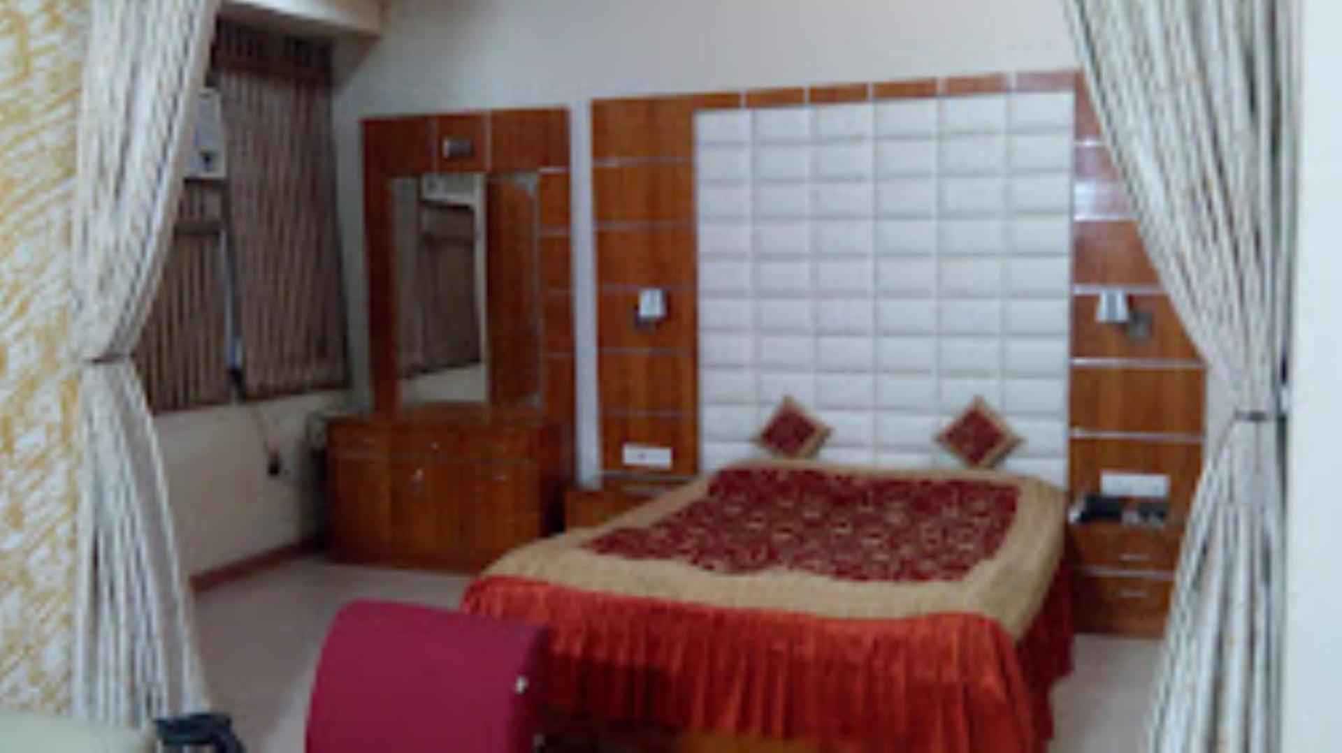 Hotel Raja Seth , Kanpur view 4