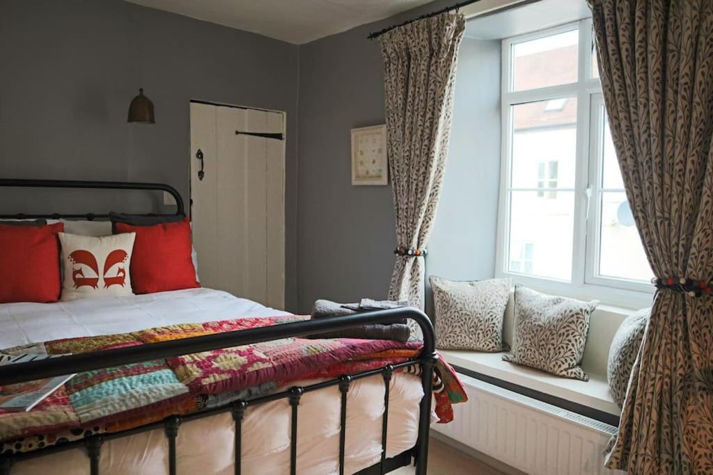 Aragon Cottage