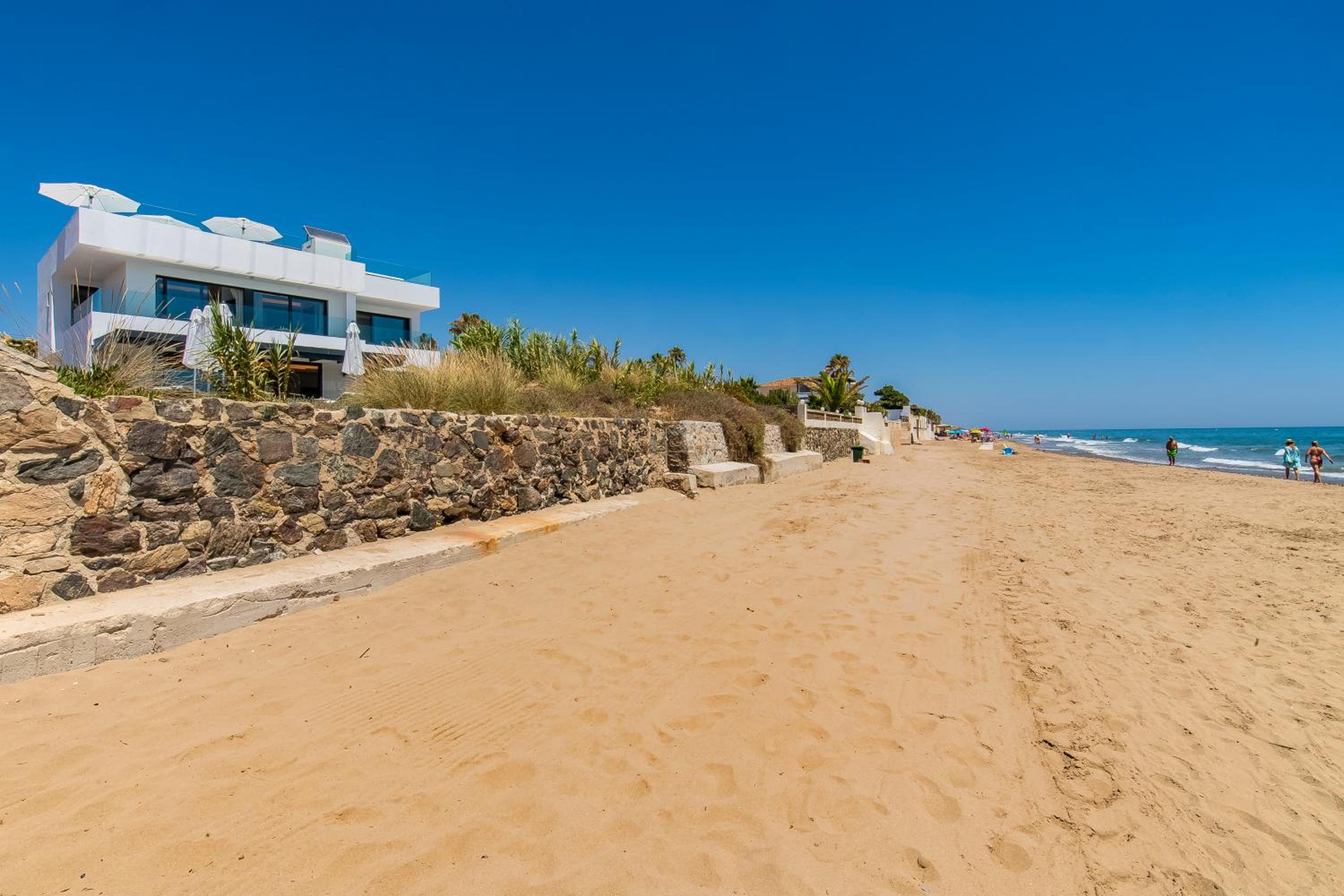 Breath Taking Front Line Beach Villa with Sauna & Jacuzzi view 2
