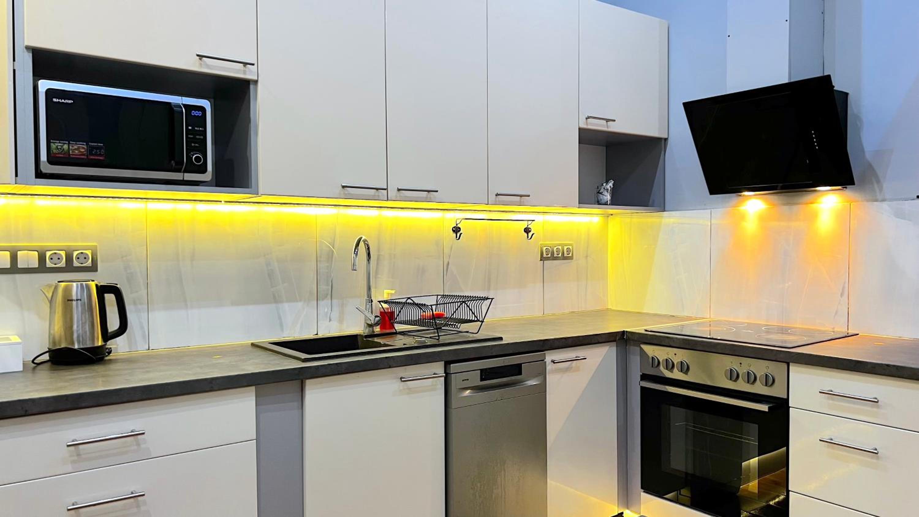 V6 Apartment by Small Home Budapest