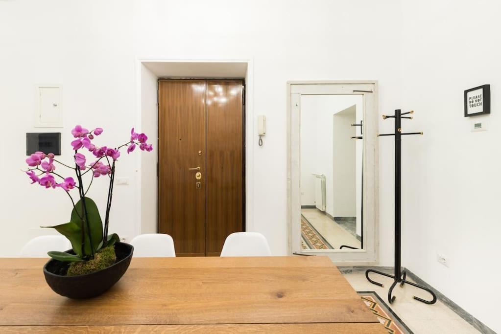 Modern Comfort, Poetic Charm