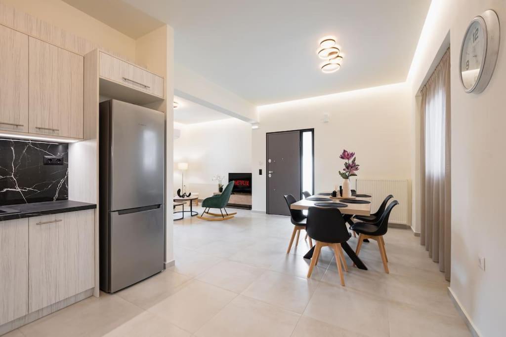 ZoelGrek Luxury Suite 1 photo 5