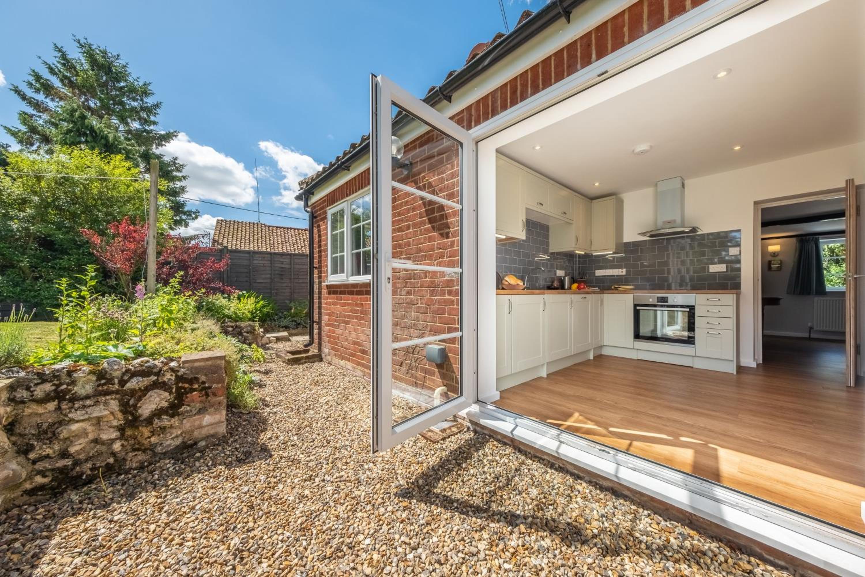 Eastmere Cottage