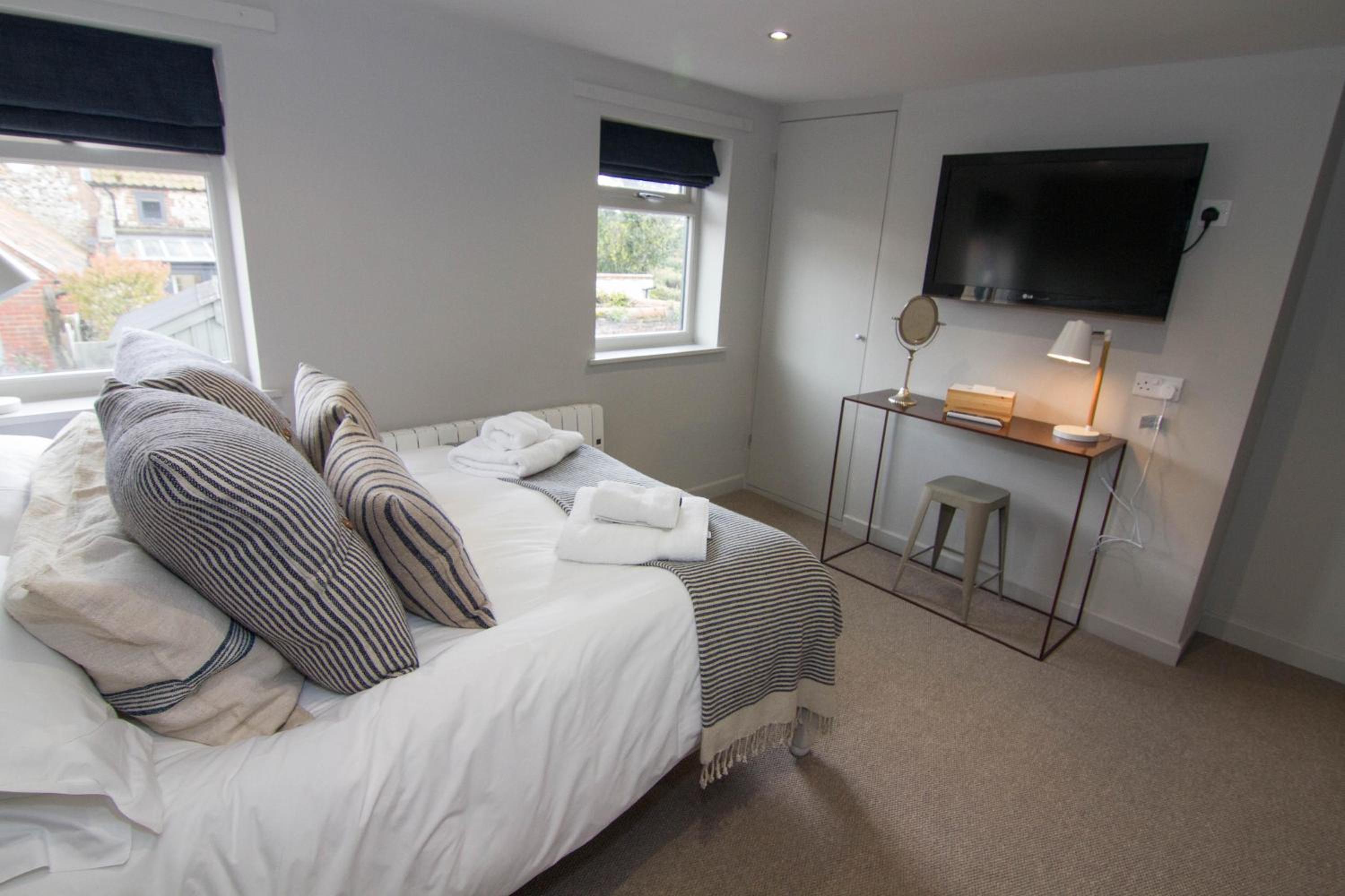 Hillview Lodge