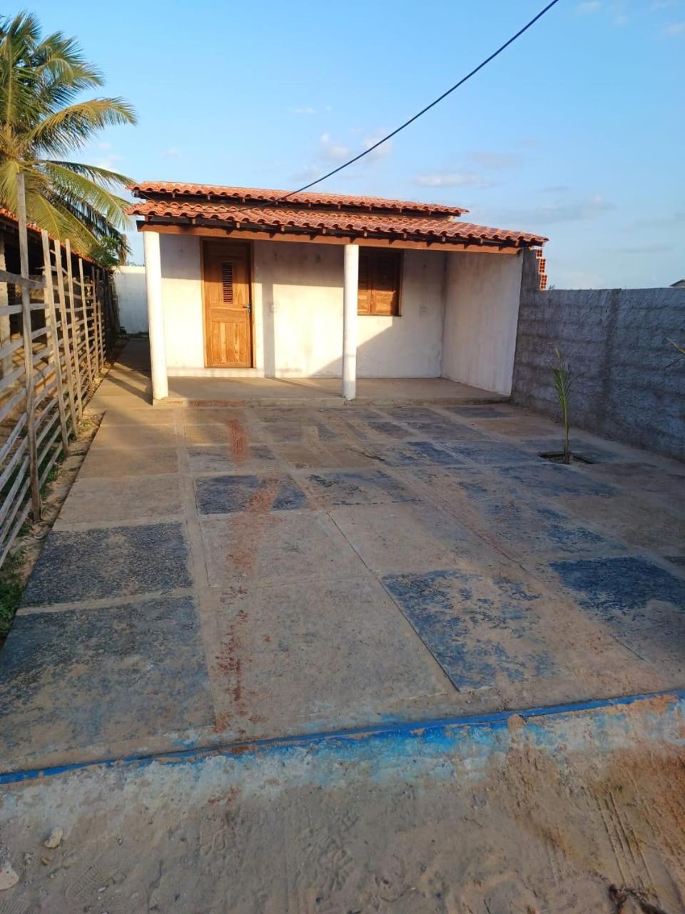 Casa de temporada ou finais de semanas para mais informações só chamar no WhatsApp