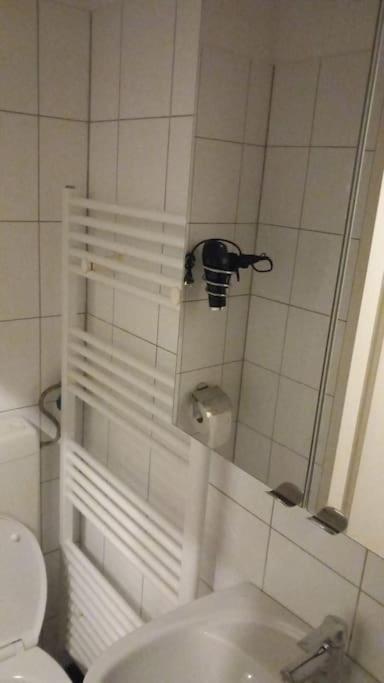 Quiet Comfort: 1 BR Vienna Apartment with Style