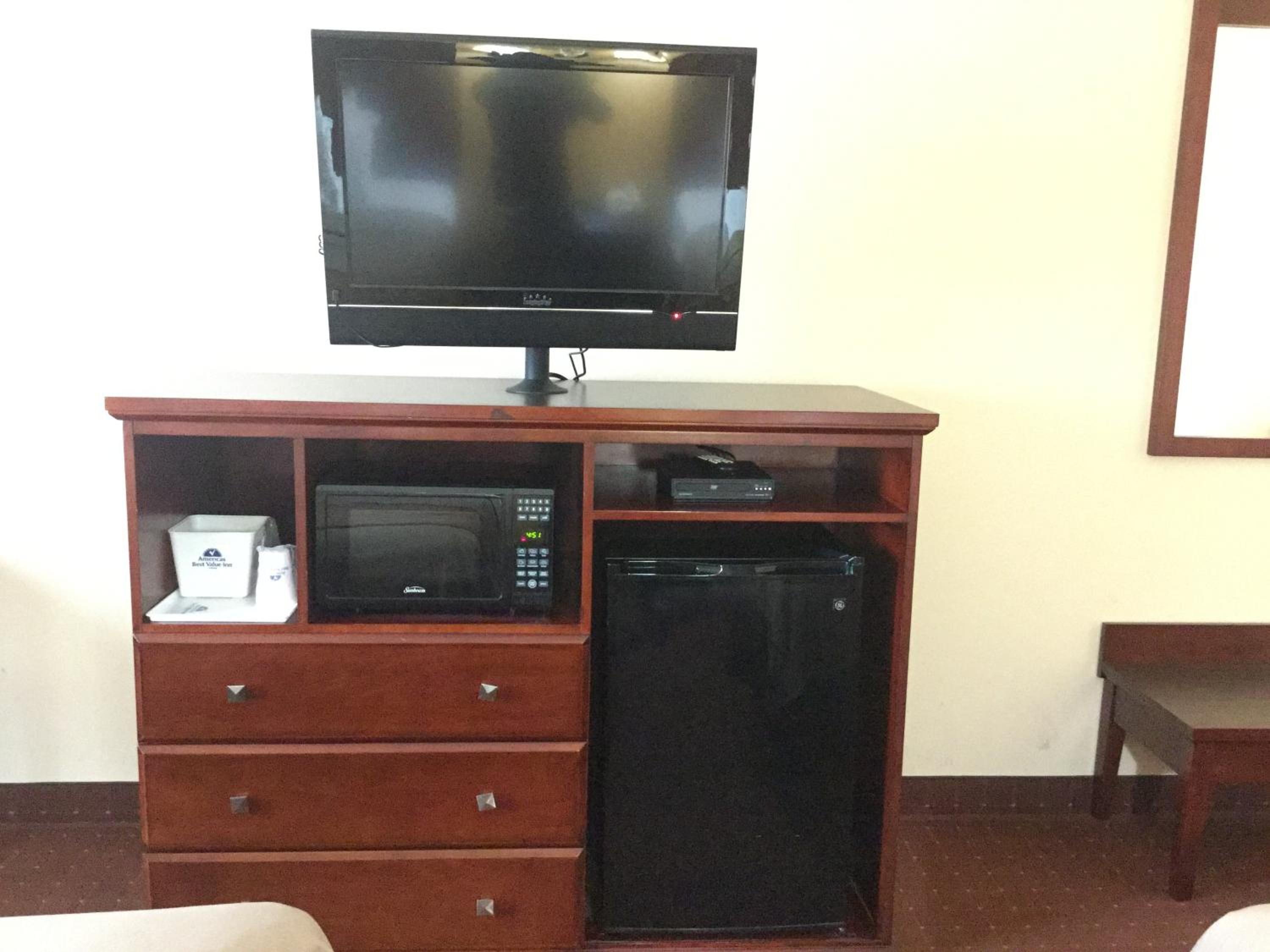 St Robert Vacations - Americas Best Value Inn Saint Robert/Fort Leonard Wood - Property Image 2